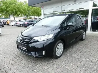 Gebraucht Honda Jazz Trend 102 PS (75 kW) 2016 Schwarz Kleinwagen