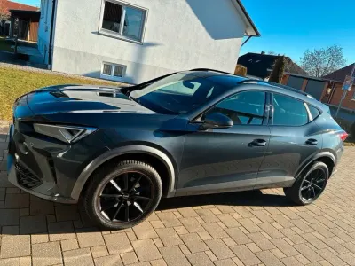 Usata Cupra Formentor 150 CV (110 kW) 2024 Grigio SUV