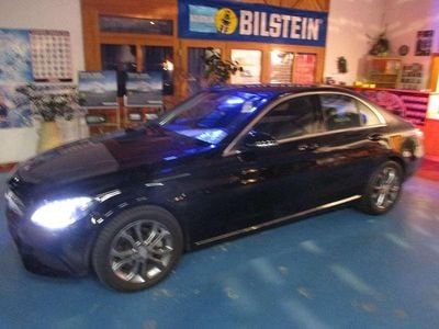 Gebraucht Mercedes C180 Avantgarde 156 PS (114 kW) 2016 Schwarz Limousine