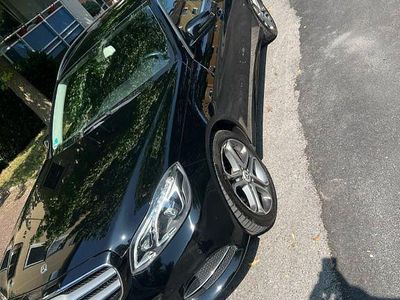 Mercedes E300
