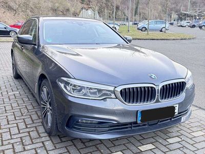 BMW 530e
