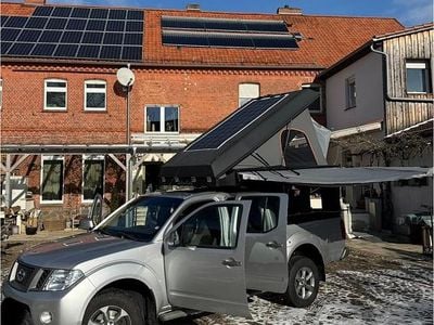 Second-hand Nissan Navara 190 CP (139 kW) 2015 Argintiu Pickup