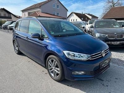 Second-hand VW Touran Comfortline 150 CP (110 kW) 2016 Albastru Monovolum