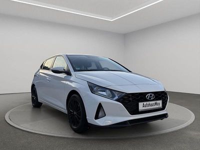 Gebraucht Hyundai i20 Trend 120 PS (88 kW) 2021 Weiß Kleinwagen