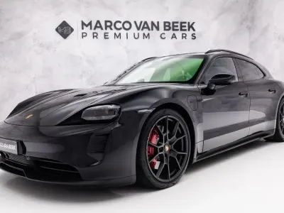 Gebraucht Porsche Taycan Sport Turismo 380 kW (517 PS) 2024 Schwarz Limousine