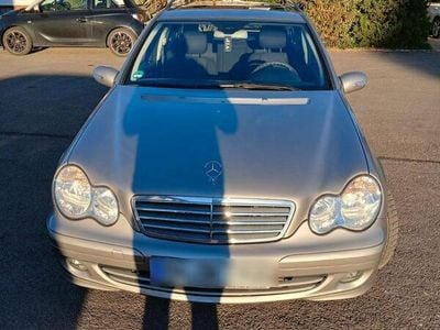 Mercedes C180