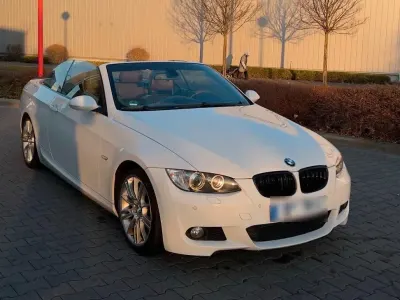 Usata BMW 330 Cabriolet M Sport 272 CV (200 kW) 2009 Bianco Cabrio