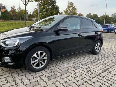 gebraucht Hyundai i20 i20blue 1.2 Advantage