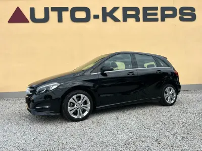 Gebraucht Mercedes B200 136 PS (100 kW) 2015 Schwarz Kleinwagen