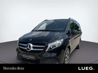 Gebraucht Mercedes V220 Avantgarde Edition 163 PS (119 kW) 2022 Schwarz Van / Kleinbus