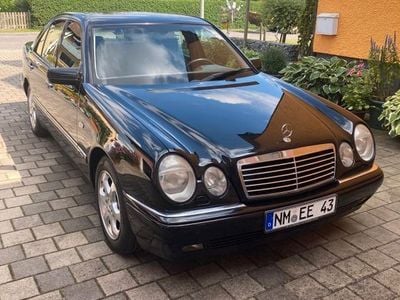 Mercedes E430