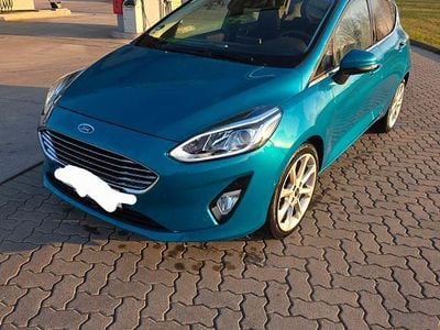 Gebraucht Ford Fiesta Titanium 125 PS (91 kW) 2018 Blau Kleinwagen