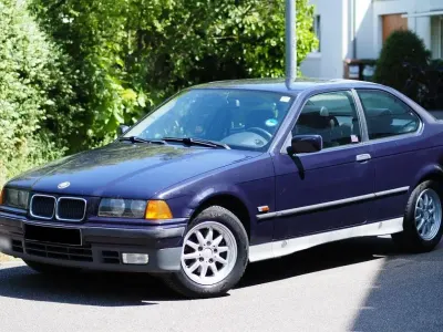 Gebraucht BMW 316 Sport Line 102 PS (75 kW) 1996 Violet Coupé