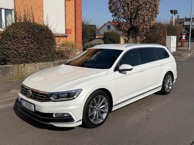 Second-hand VW Passat R-line 150 CP (110 kW) 2016 Alb Break