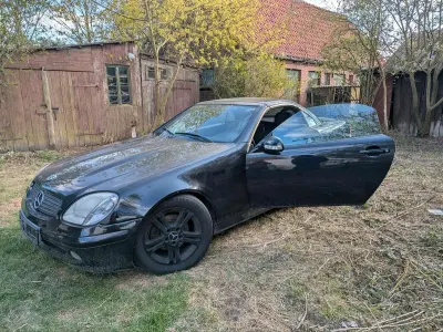 Gebraucht Mercedes SLK200 163 PS (119 kW) 2001 Schwarz Cabrio