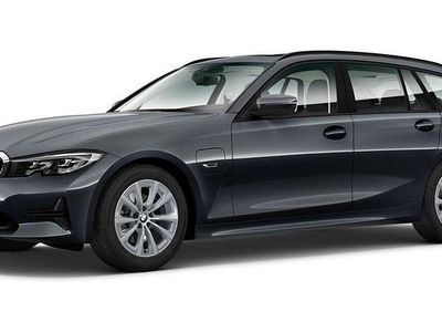 Gebraucht BMW 330e Advantage 292 PS (214 kW) 2022 Grau Kombi