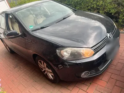 Gebraucht VW Golf VI 122 PS (89 kW) 2010 Schwarz Kleinwagen