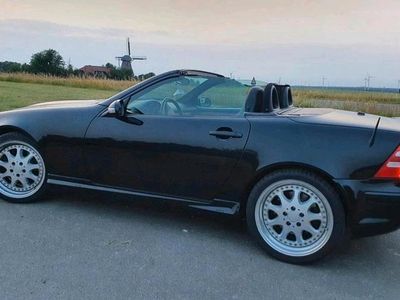 Gebraucht Mercedes SLK32 AMG AMG 354 PS (260 kW) 2001 Schwarz Cabrio