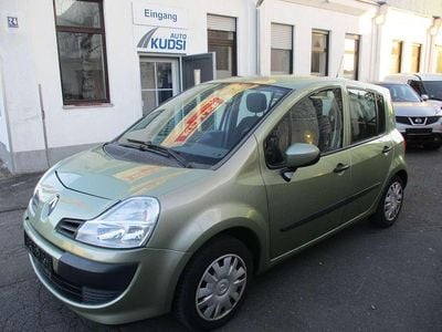 Zitronengelb Gebraucht 2008 Renault Modus Avantage Van / Kleinbus | 1.999 € (Fairer Preis)