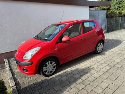 Nissan Pixo