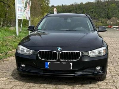 gebraucht BMW 318 D / 2 Liter / 143ps Kombi/ Bj.2013