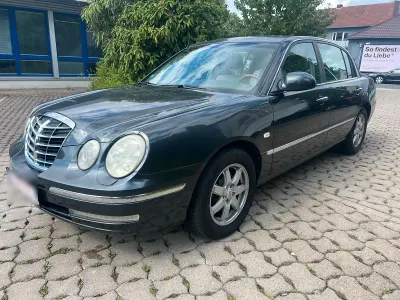 Gebraucht Kia Opirus 203 PS (149 kW) 2006 Schwarz Limousine