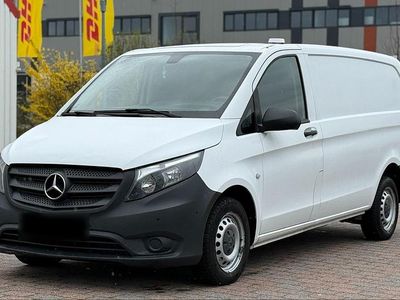 Gebraucht Mercedes Vito 114 PS (83 kW) 2018 Weiß Van
