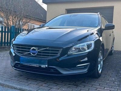 Gebraucht Volvo V60 Kinetic 136 PS (100 kW) 2013 Schwarz Kombi
