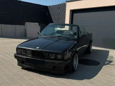 Gebraucht BMW 318 Cabriolet 116 PS (85 kW) 1990 Schwarz Cabrio