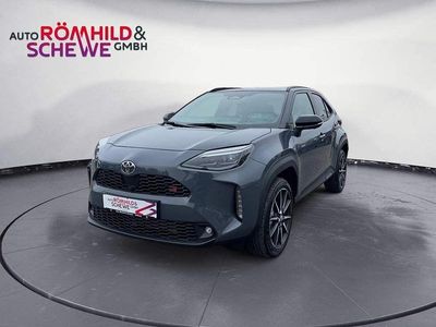 Grau Neu 2025 Toyota Yaris Cross Sport SUV | 34.790 € (Etwas zu teuer)