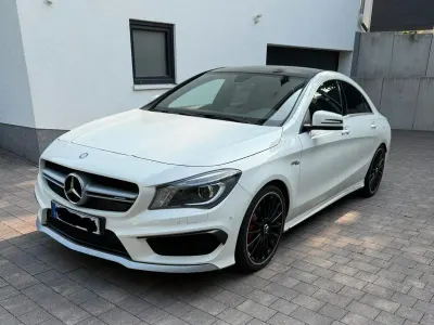 Używany Mercedes CLA45 AMG AMG 360 KM (264 kW) 2014 Biały Coupe
