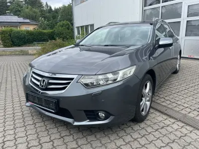 Gebraucht Honda Accord Lifestyle 156 PS (114 kW) 2012 Grau Kombi
