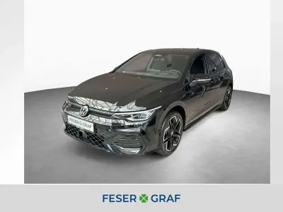 Neu VW Golf VIII R-line 150 PS (110 kW) 2026 Grenadillschwarz metallic Limousine
