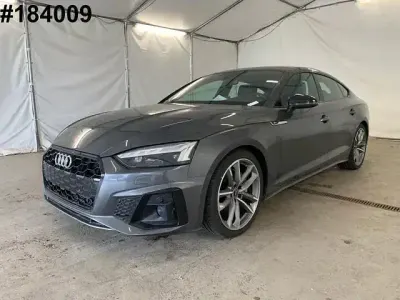 Gebraucht Audi A5 Sportback S-Line 204 PS (150 kW) 2023 Daytonagrau perleffekt Kleinwagen