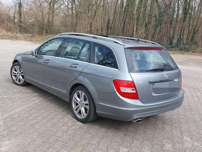 Mercedes 220