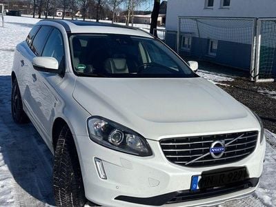 Weiß Gebraucht 2015 Volvo XC60 Ocean Race SUV | 15.650 € (Guter Preis)