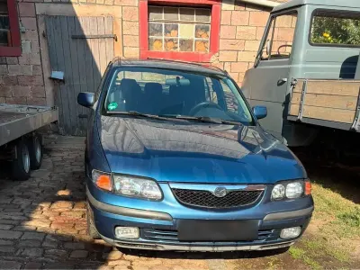 Gebraucht Mazda 626 115 PS (84 kW) 1998 Blau Limousine