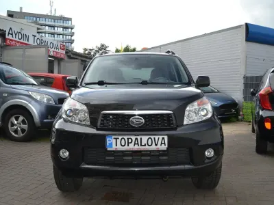 Gebraucht Daihatsu Terios 105 PS (77 kW) 2010 Schwarz SUV