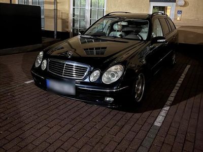 Mercedes E220