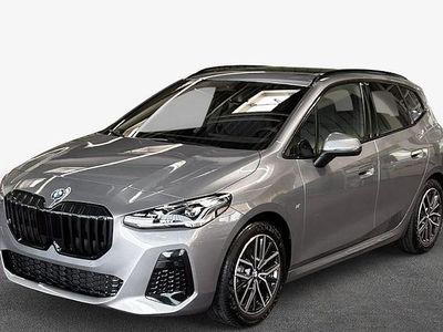 Grau Neu 2025 BMW 218 Kombi | 44.490 € (Teuer)