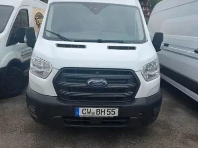 Gebraucht Ford Transit 131 PS (96 kW) 2022 Weiß Van