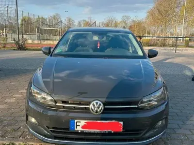 Gebraucht VW Polo Join 95 PS (69 kW) 2018 Grau Kleinwagen