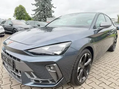 Gebraucht Cupra Leon 150 PS (110 kW) 2025 Grau Limousine