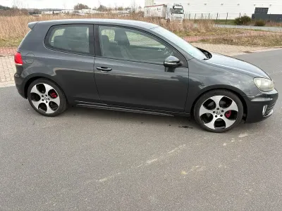 Second-hand VW Golf VI GTI 211 CP (155 kW) 2011 Gri Hatchback
