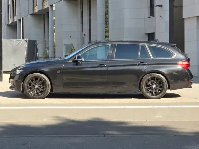 Gebraucht BMW 118 Sport Line 150 PS (110 kW) 2017 Schwarz Limousine