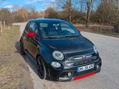 Używany Abarth 595 145 KM (106 kW) 2018 Czarny Hatchback