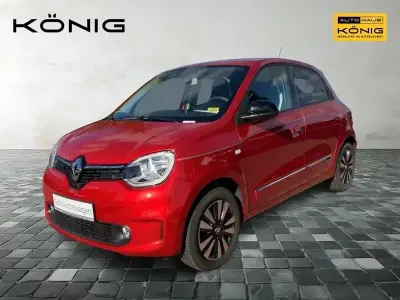 Begagnad Renault Twingo Techno 60 kW (82 HK) 2023 Röd Halvkombi