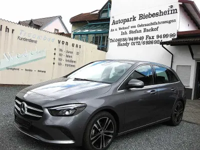 Gebraucht Mercedes B200 AMG Edition 1 163 PS (119 kW) 2019 Grau Van / Kleinbus