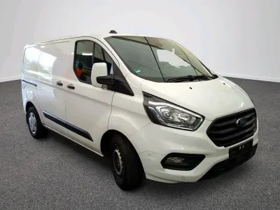 Gebraucht Ford Transit Custom 170 PS (125 kW) 2020 Weiß Van / Kleinbus