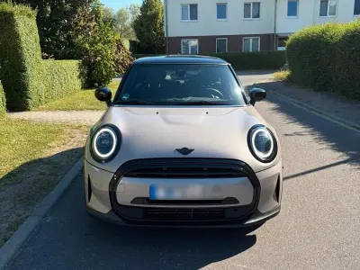 Gebraucht Mini Cooper 136 PS (100 kW) 2023 Grau Kleinwagen